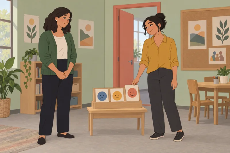 Escena de inteligencia emocional: adultos identifican sentimientos.